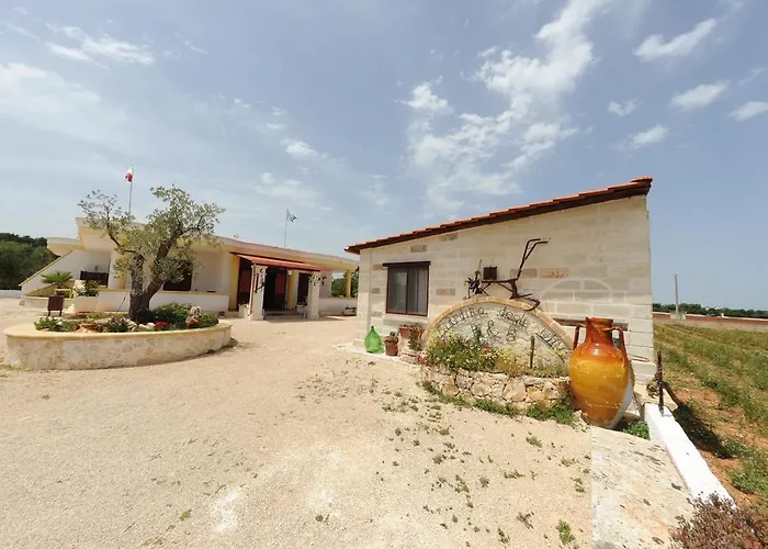 לינה וארוחת בוקר Il Giardino Degli Ulivi טורה סנטה סאבינה